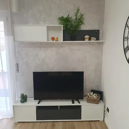 Dolce House - Trilocali Nuovi E Moderni Sul Mare Daire *