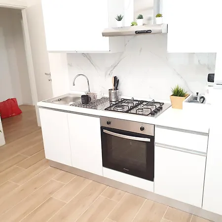 Apartament Dolce House - Trilocali Nuovi E Moderni Sul Mare *