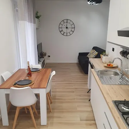 Dolce House - Trilocali Nuovi E Moderni Sul Mare *